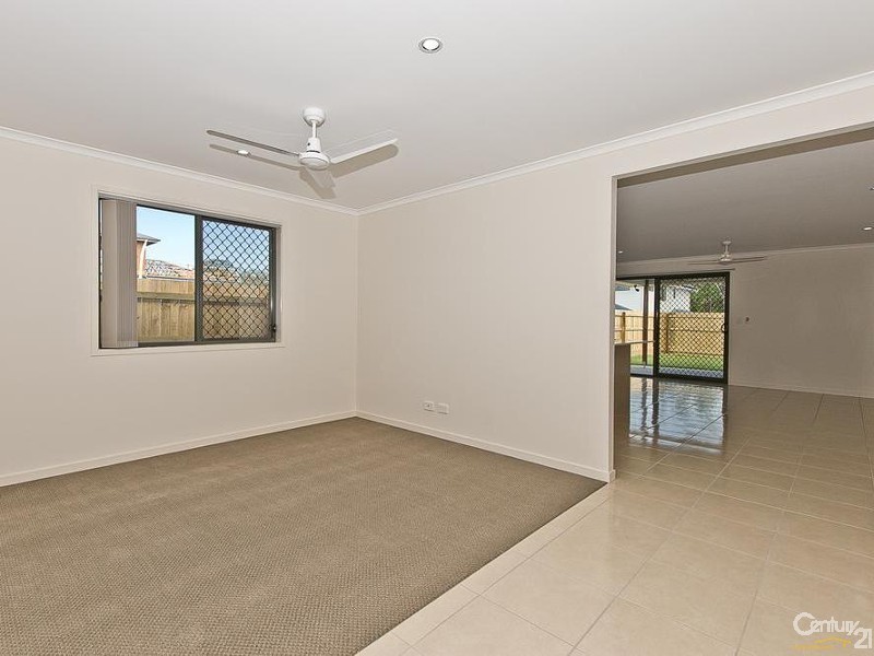 16 Junction Road, Griffin QLD 4503