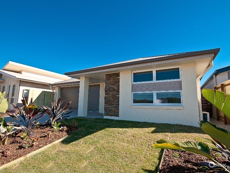 42 Caspian Parade, Warner QLD 4500