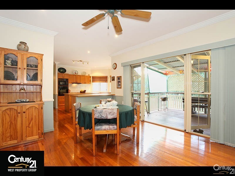 12 Harley Court, Eatons Hill QLD 4037