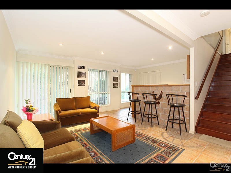 12 Harley Court, Eatons Hill QLD 4037