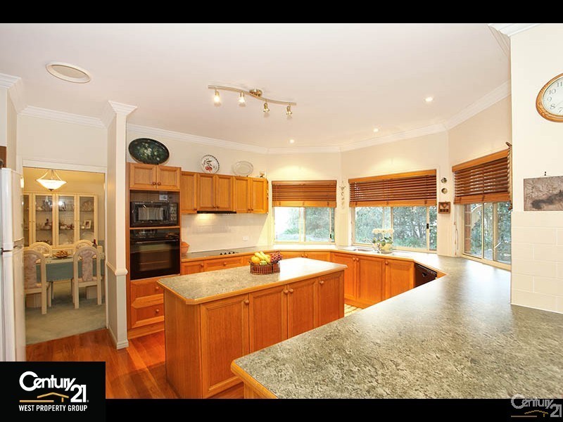 12 Harley Court, Eatons Hill QLD 4037