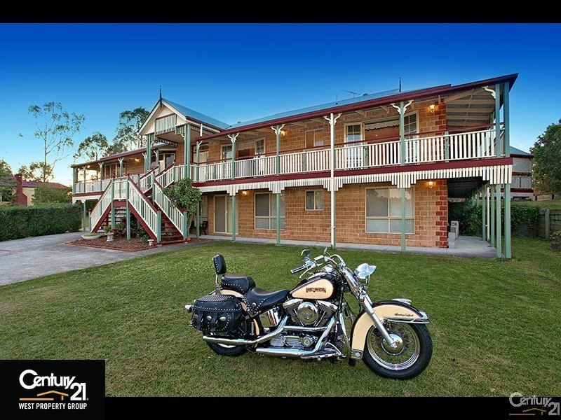 12 Harley Court, Eatons Hill QLD 4037