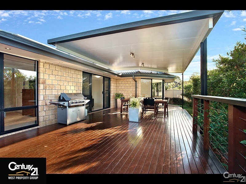 4 Fenton Close, Warner QLD 4500