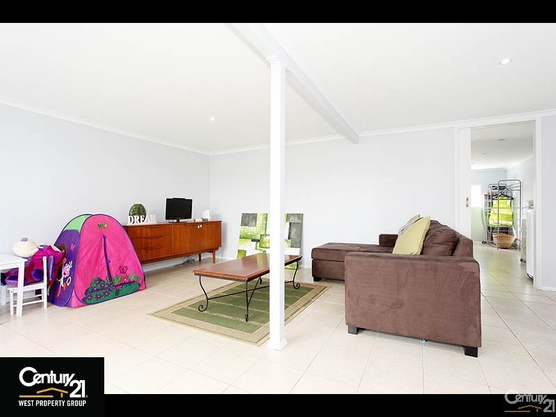 1220 Old North Crescent, Strathpine QLD 4500