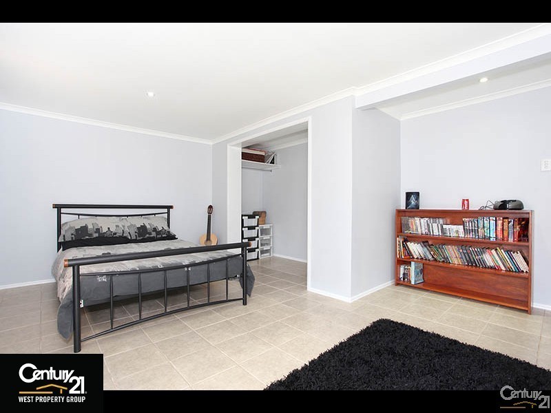 1220 Old North Crescent, Strathpine QLD 4500