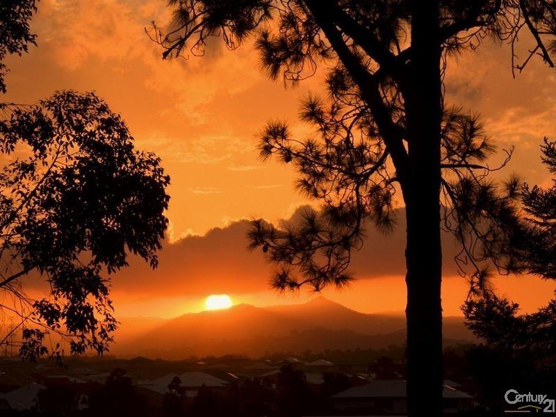 1220 Old North Crescent, Strathpine QLD 4500