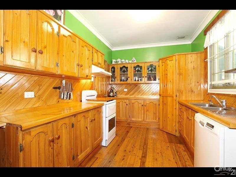 97 Samsonvale Road, Strathpine QLD 4500