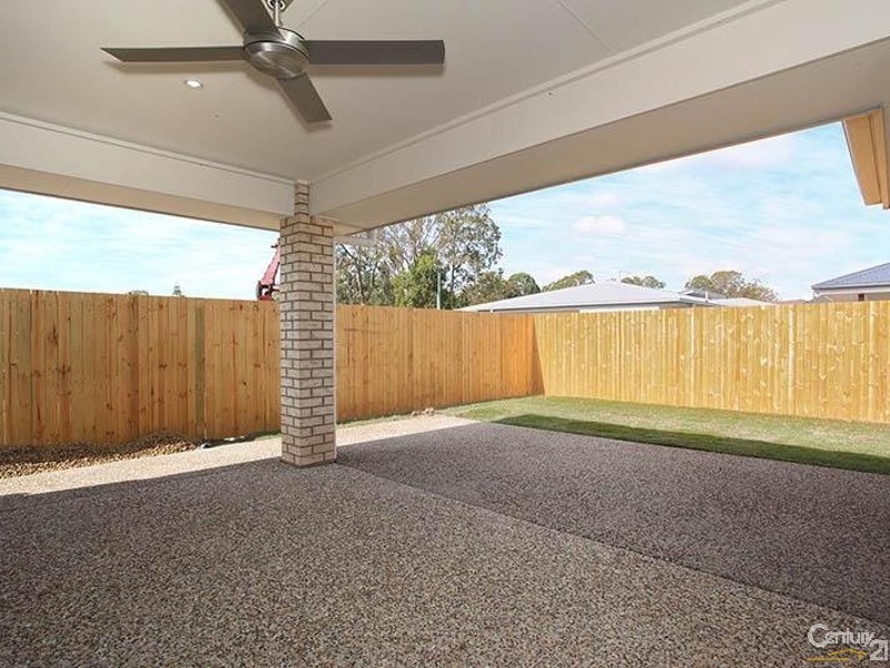 15 Wedge Tail Court, Griffin QLD 4503