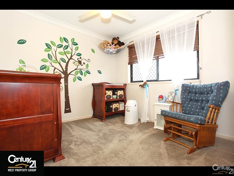2 Teatree Ct, Warner QLD 4500