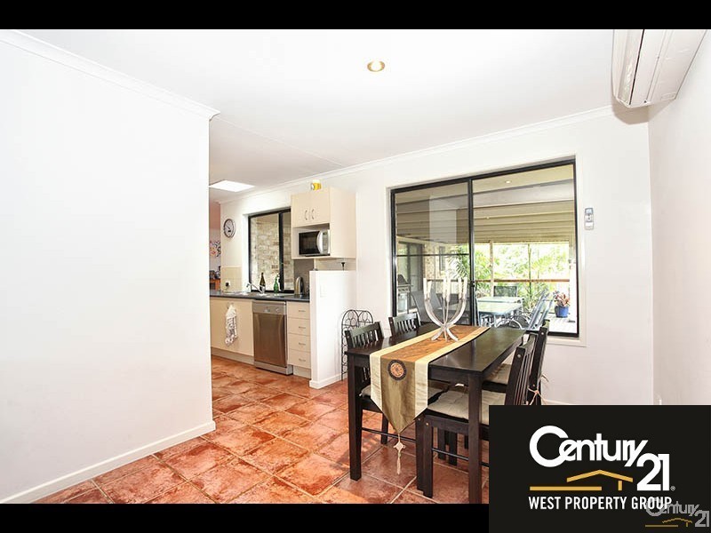 9 Meander Street, Warner QLD 4500