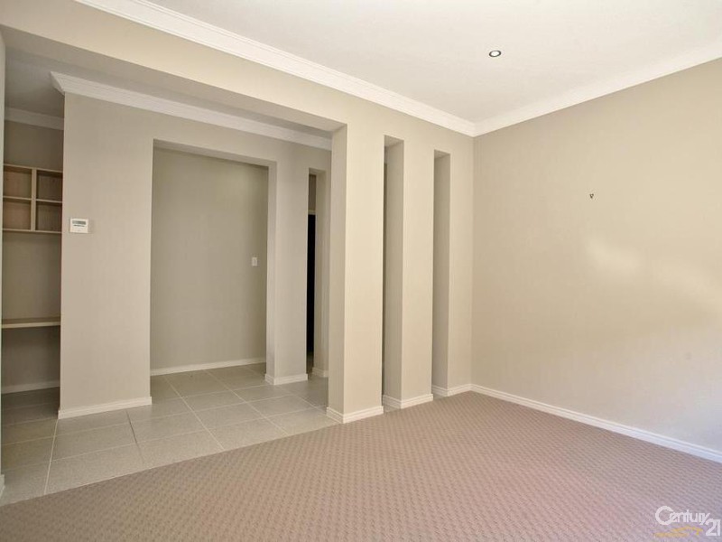 31 Como Street, Warner QLD 4500