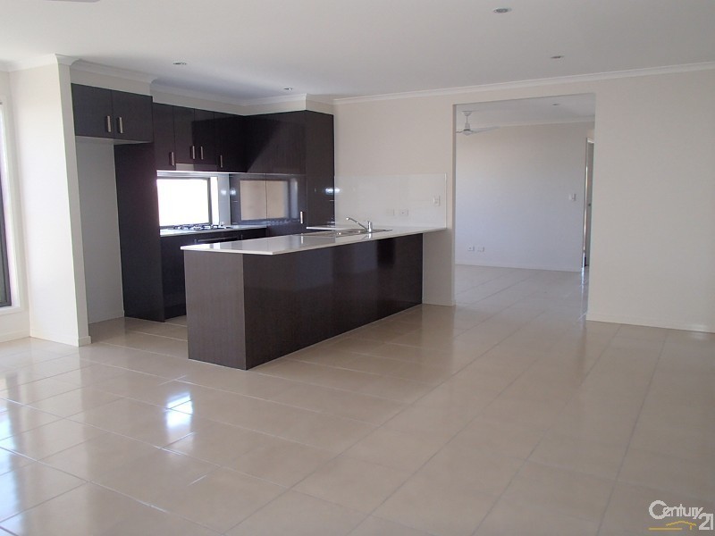 22 Junction Road, Griffin QLD 4503