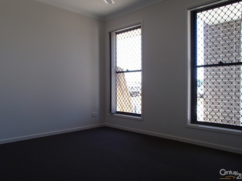 22 Junction Road, Griffin QLD 4503