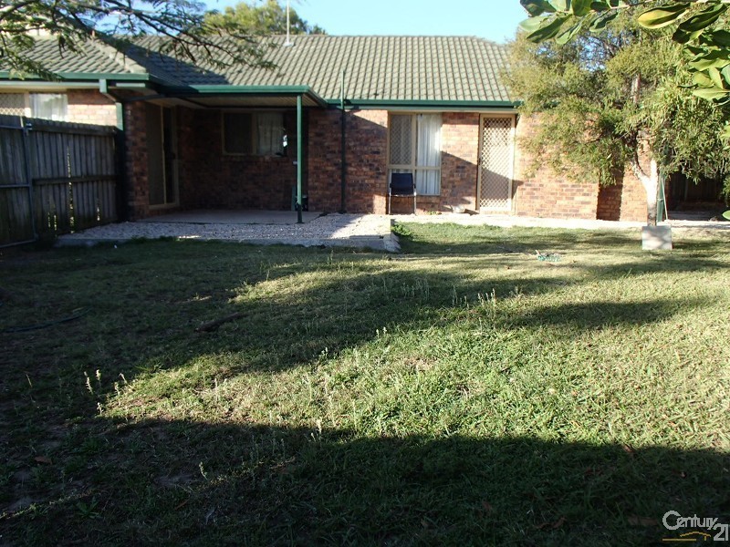 2 Blue Mountain Crescent, Warner QLD 4500