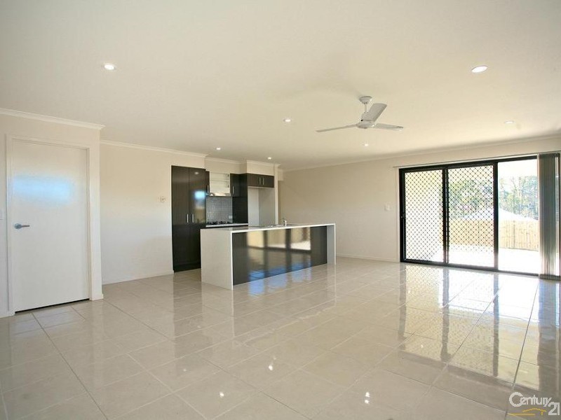 Warner QLD 4500