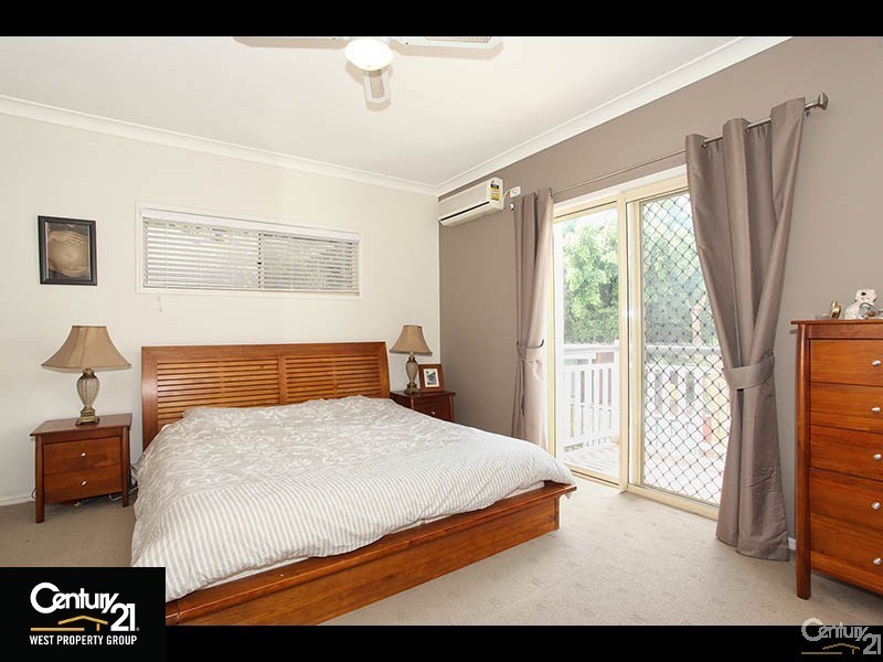 6 Heron Close, Cashmere QLD 4500