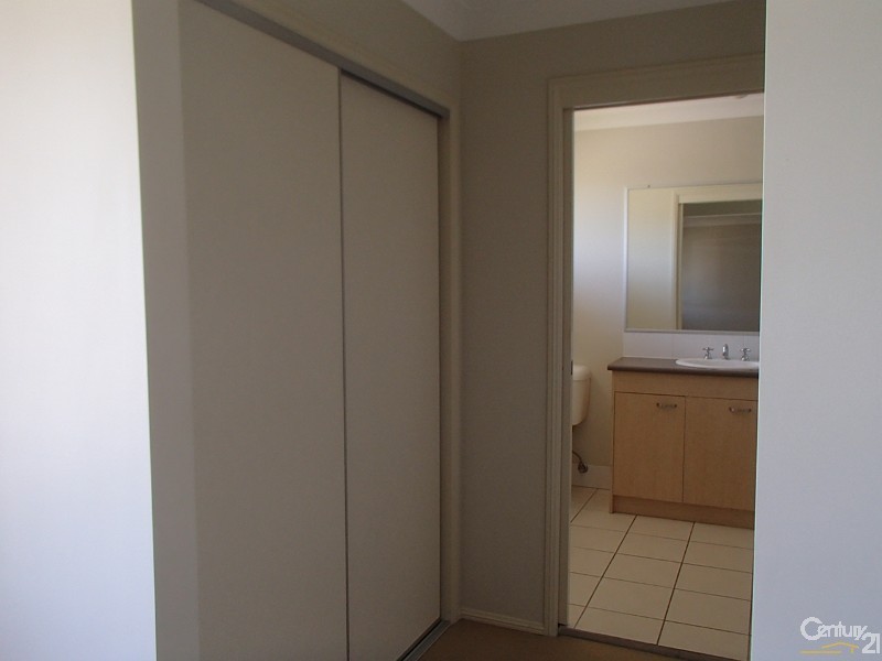 9 Bison Court, Warner QLD 4500