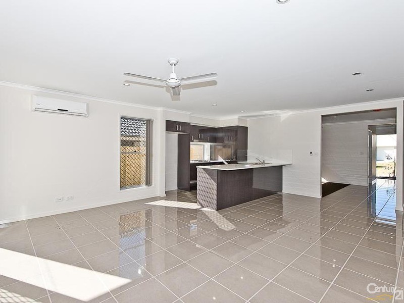19 Swallow Street, Griffin QLD 4503