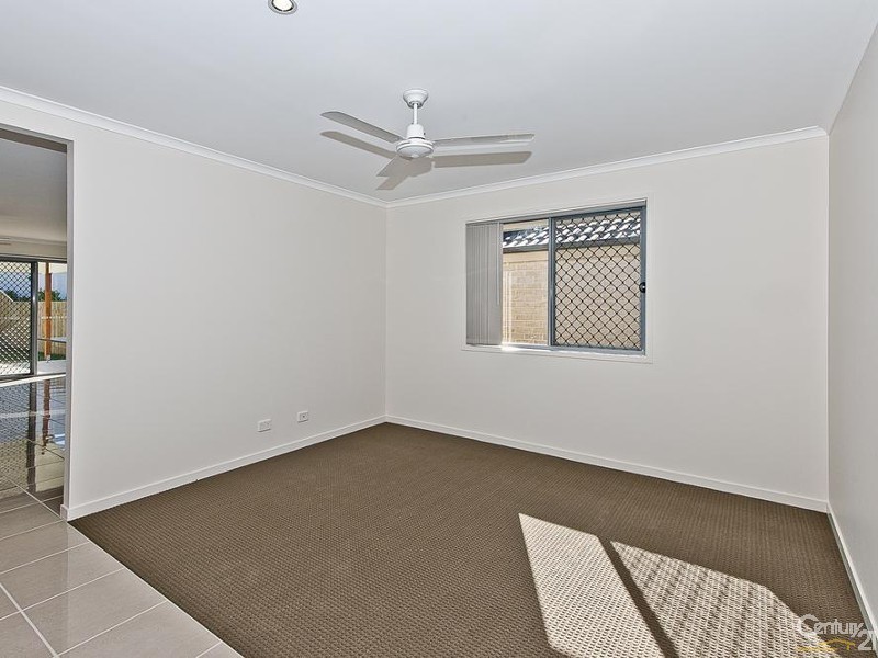 19 Swallow Street, Griffin QLD 4503