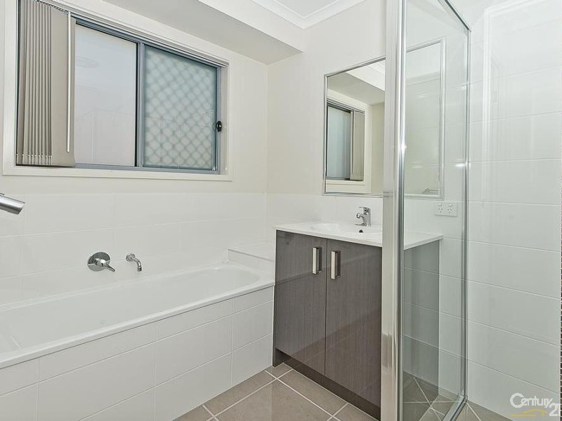 19 Swallow Street, Griffin QLD 4503