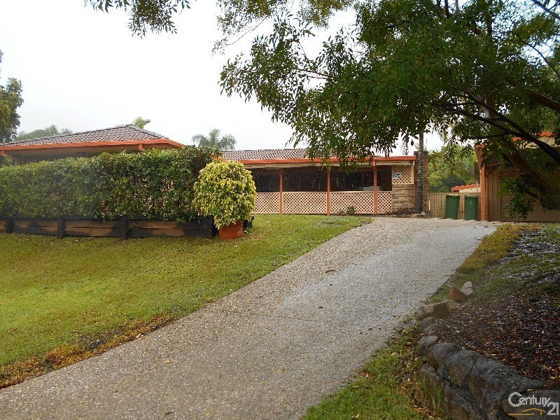 2 Elwood Court, Eatons Hill QLD 4037