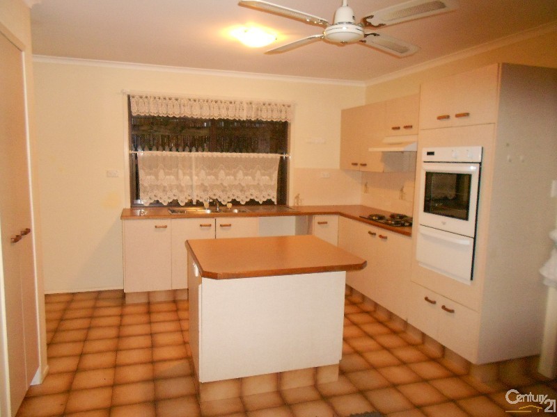 23 Kingfisher Street, Albany Creek QLD 4035