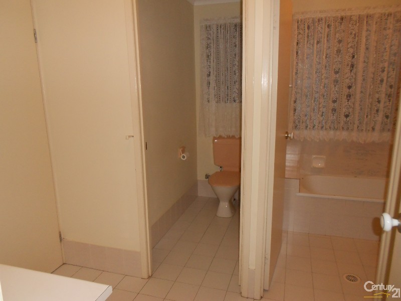 23 Kingfisher Street, Albany Creek QLD 4035