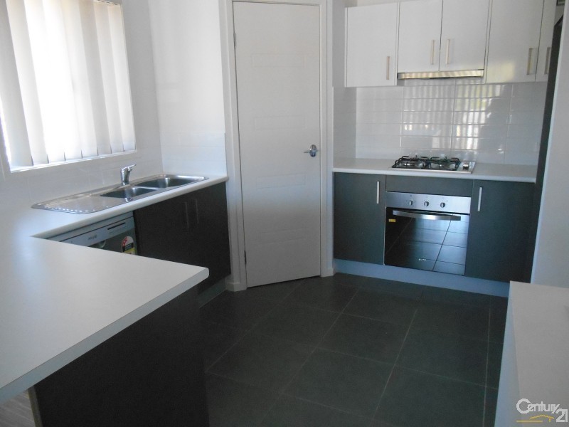 9B Gabrielle Court, Kallangur QLD 4503