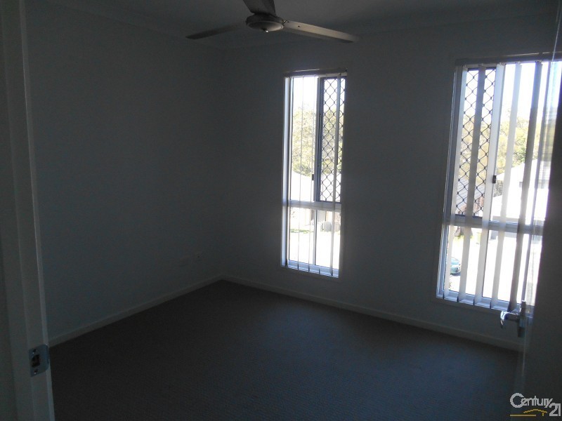9B Gabrielle Court, Kallangur QLD 4503