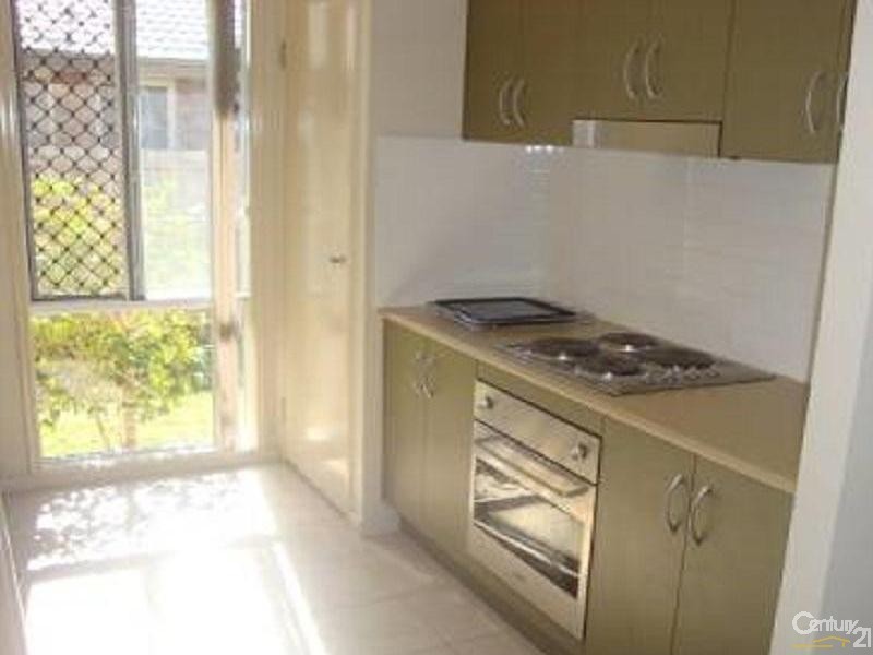 11 Dean Street, Bray Park QLD 4500