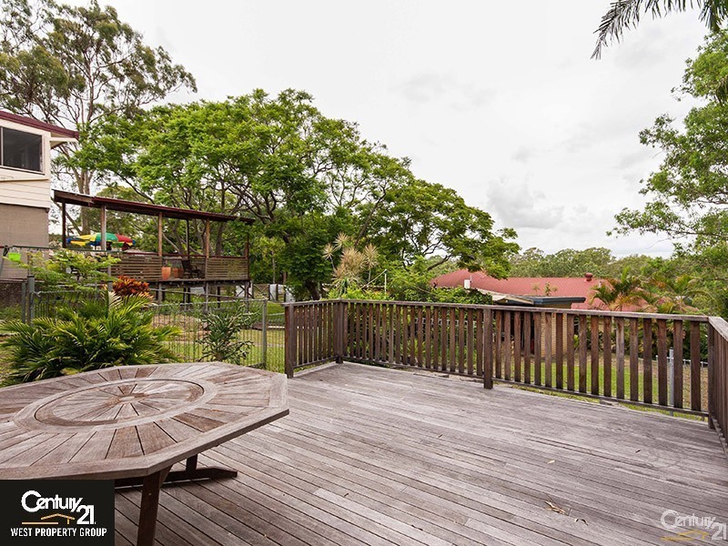 43 Nuttall St, Lawnton QLD 4501