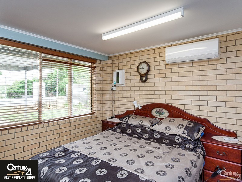 43 Nuttall St, Lawnton QLD 4501