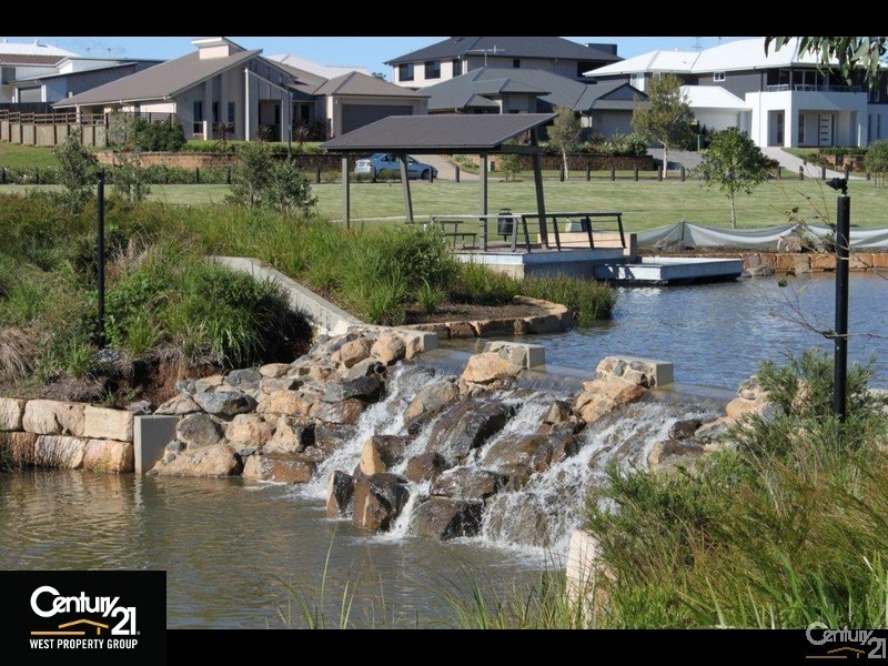 50 Cooloola Circuit, Warner QLD 4500