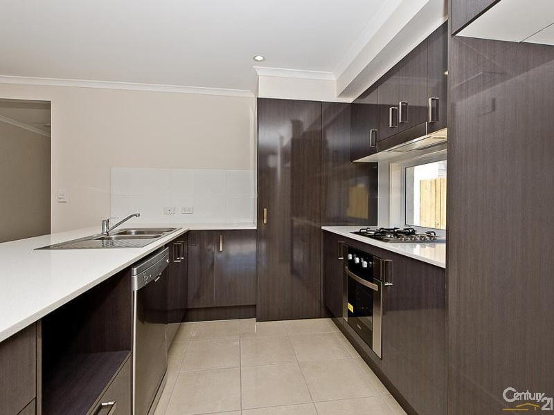 42 Centenary Court, Warner QLD 4500