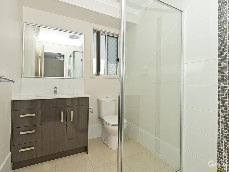42 Centenary Court, Warner QLD 4500