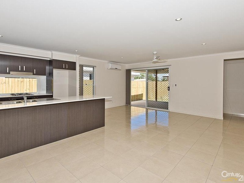 4 Monitor Avenue, Dakabin QLD 4503