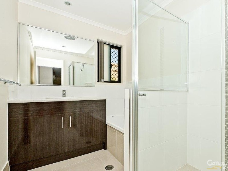 6 Llama Court, Dakabin QLD 4503