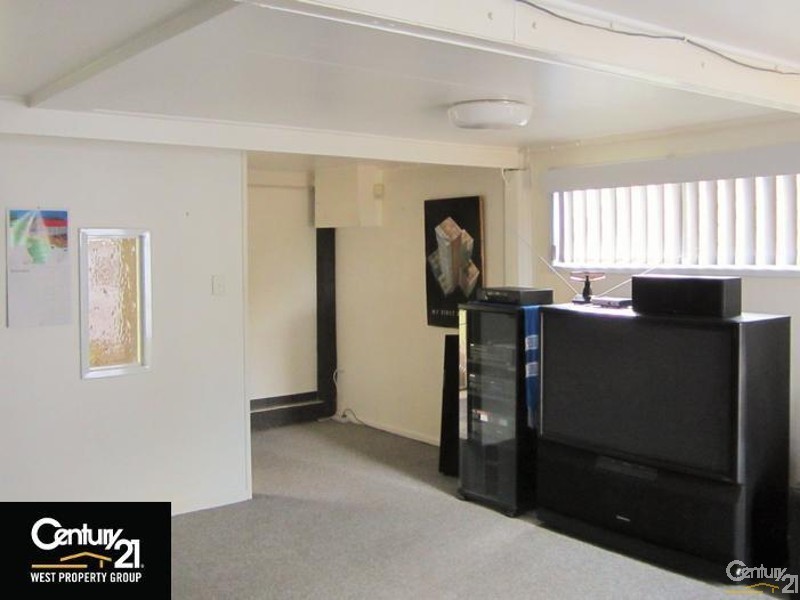 10 Bygrave Street, Strathpine QLD 4500