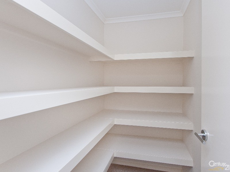 2 Champion Crescent, Griffin QLD 4503