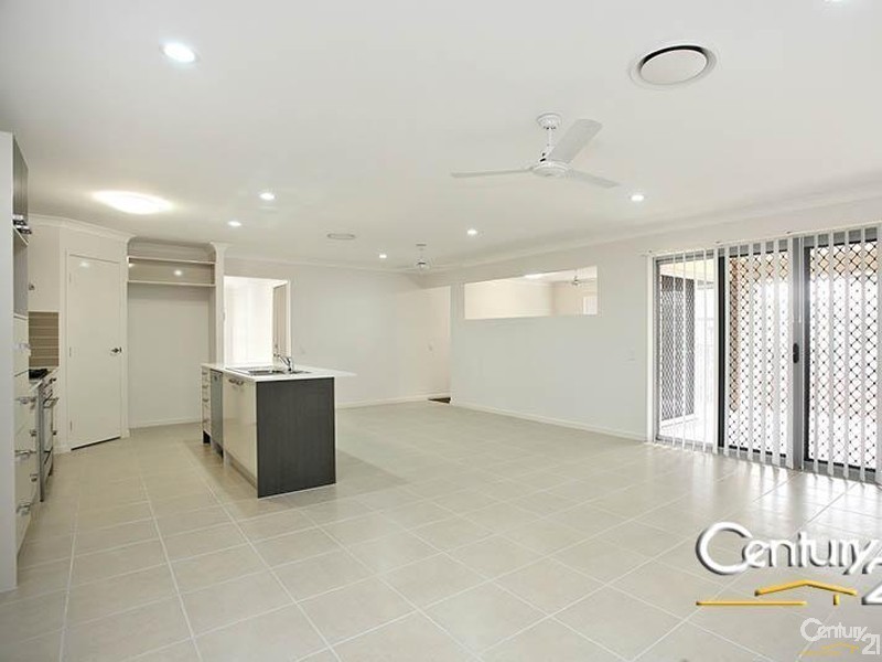 43 Michael David Drive, Warner QLD 4500