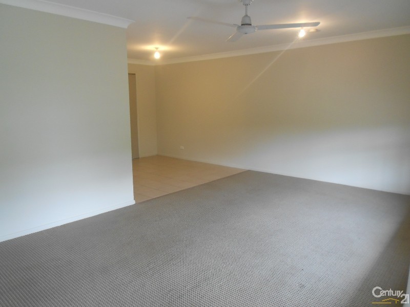 8 Coops Place, Joyner QLD 4500
