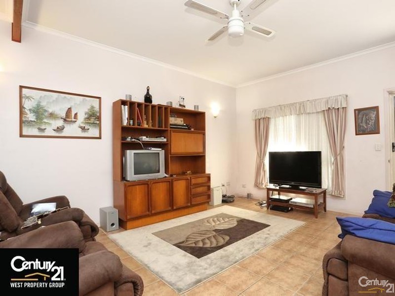 7/142 Bunya Road, Arana Hills QLD 4054