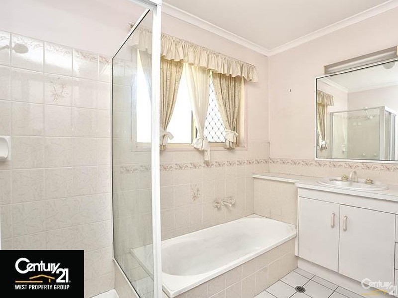 7/142 Bunya Road, Arana Hills QLD 4054