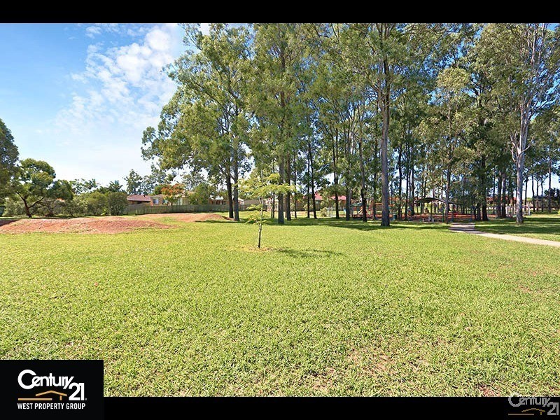 9 Pride Court, Warner QLD 4500