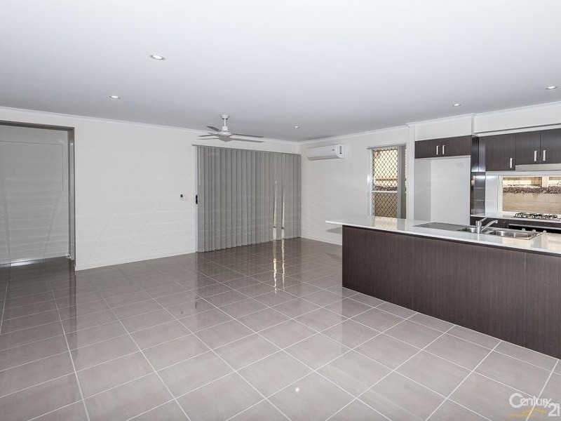 39 Apple Circuit, Griffin QLD 4503