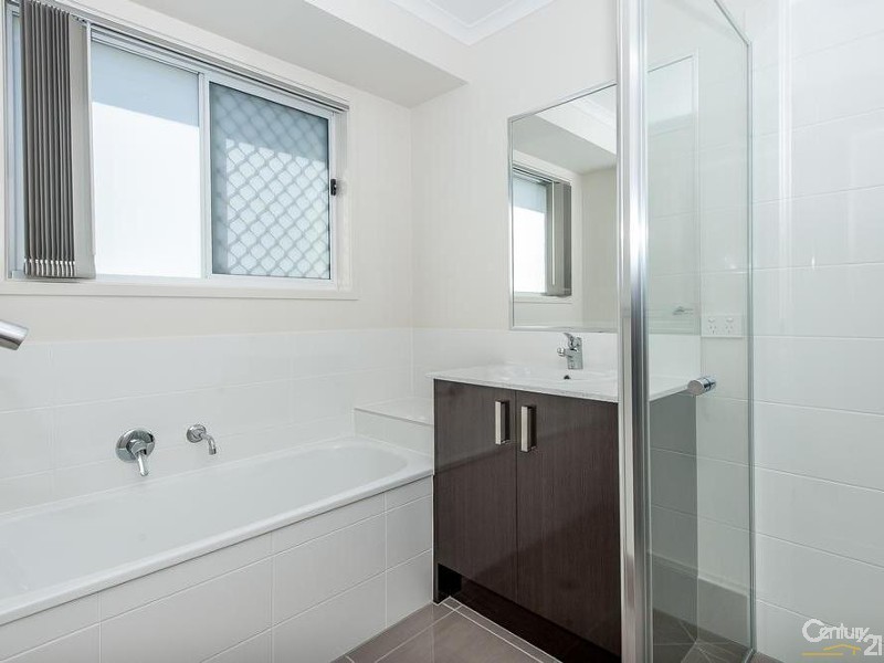 39 Apple Circuit, Griffin QLD 4503