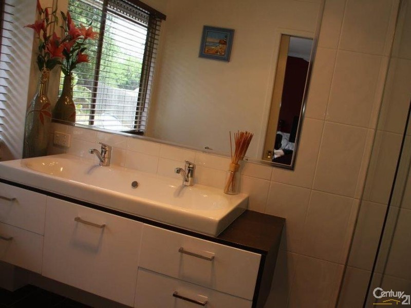 151 Lanita Road, Ferny Grove QLD 4055