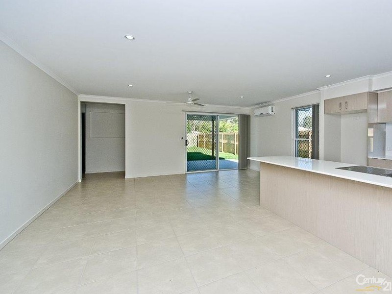 11 Wedge Tail Court, Griffin QLD 4503