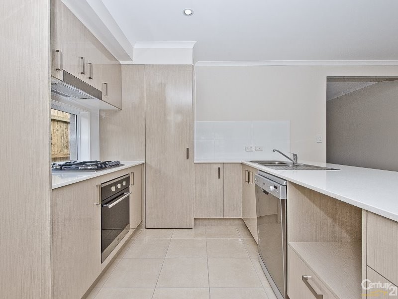 13 St Helen Crescent, Warner QLD 4500