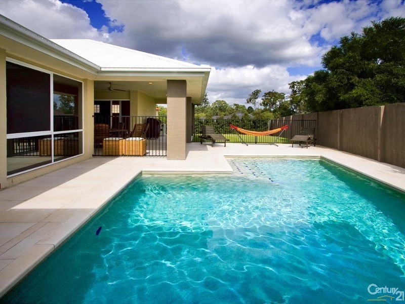 10 Hillside Court, Joyner QLD 4500